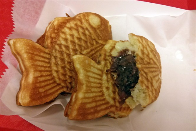 Three F(x) Ice Cream and Desserts - Taiyaki with Red Bean Filling